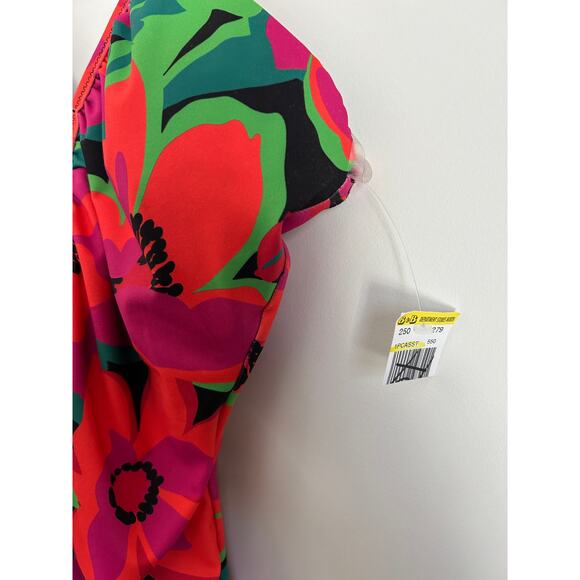 Sanctuary Printed Gardener Shirred One-Piece Swimsuit - Small - Picture 4 of 8